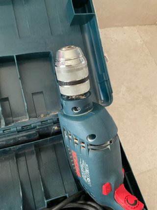 Taladro percutor Bosch GSB 13 RE