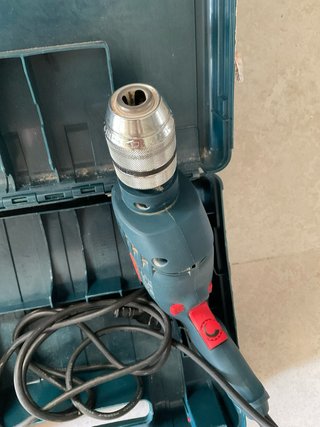 Taladro percutor Bosch GSB 13 RE