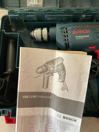Taladro percutor Bosch GSB 13 RE