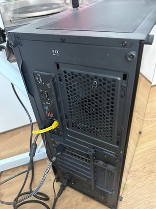 PC Gama alta RTX 5060 8 GB GDDR7, Ryzen 9, 32 RAM