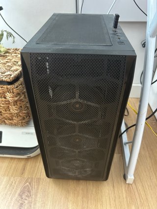 PC Gama alta RTX 5060 8 GB GDDR7, Ryzen 9, 32 RAM