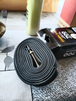 Cámara de aire para bicicleta 700x20/23c