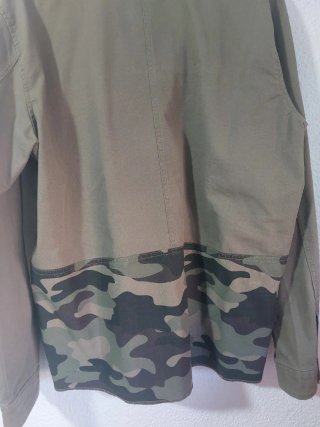 Chaqueta militar Pull&Bear verde