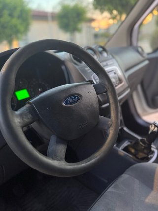 Ford Tourneo Connect 2010