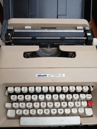 Olivetti LETTERA 35 Máquina de Escribir