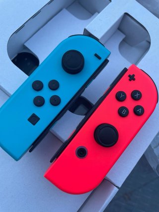Nintendo Switch Completa Caja Joy-Cons Neón