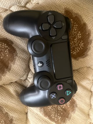 Ps4 Pro + Mando + Cables