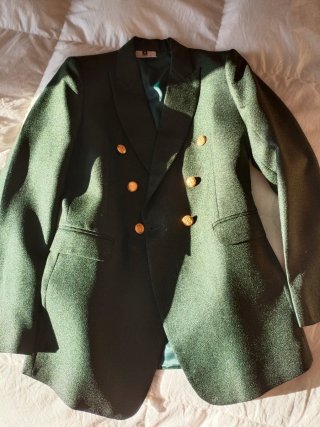 Americana verde talla S con botones dorados