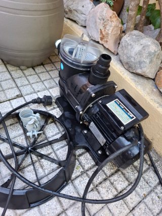 Cloradora Salina Intex ECO5220 con depuradora