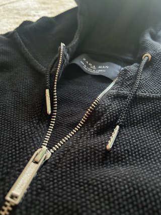 Chaqueta Zara Negra con Cremallera