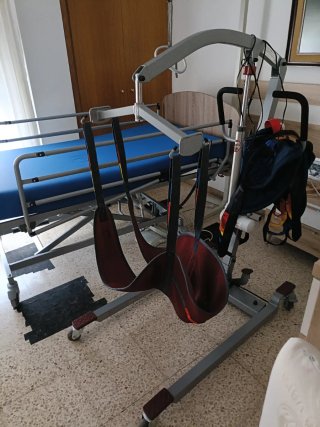 Grúa ortopédica para enfermos