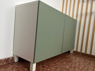 Mueble bajo 2 puertas y estantería