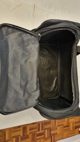 Bolsa de deporte negra 50 x 26 x 27 cm