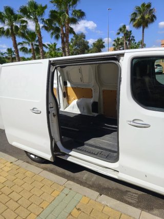 Peugeot e-Expert 2017