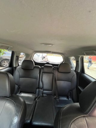 mitsubishi outlander  outlander  2011