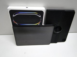 IPAD PRO M5 11INCH CON CAJA Y FUNDA (181300)