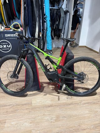 Specialized Turbo Levo Full Carbon MTB Eléctrica