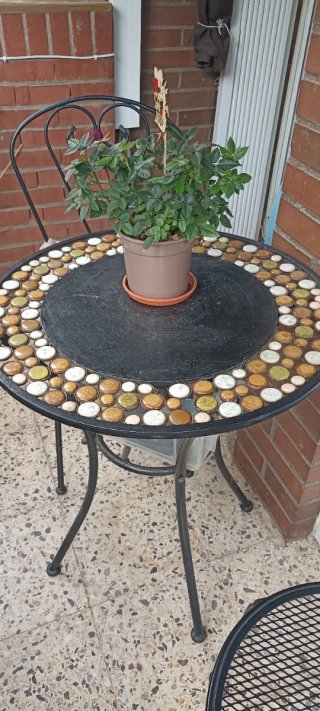 Mesa y Sillas Exterior Metal Piedra