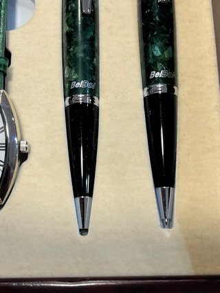 Juego Reloj y 2 Bolígrafos Verdes