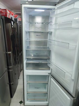 Nevera LG Acero Inoxidable 200/60cm A+++  garantía