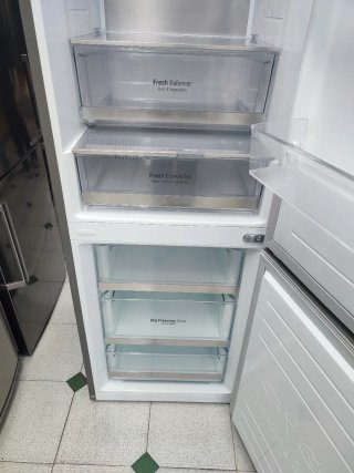Nevera LG Acero Inoxidable 200/60cm A+++  garantía