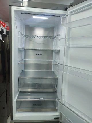 Nevera LG Acero Inoxidable 200/60cm A+++  garantía