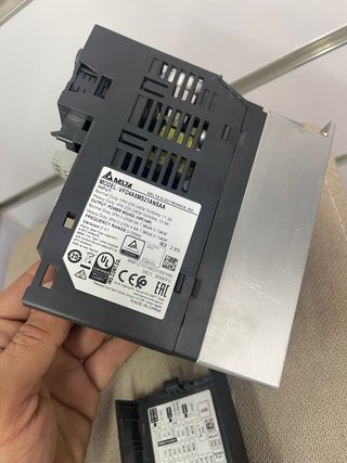 Delta MS300 Variador Frecuencia 1HP 220V VFD4A8MS2