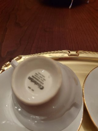 2 Tazas Porcelana Inglesa Doradas