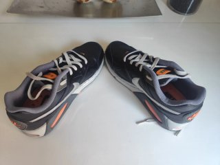 Zapatillas Nike Air Max Negras y Naranjas