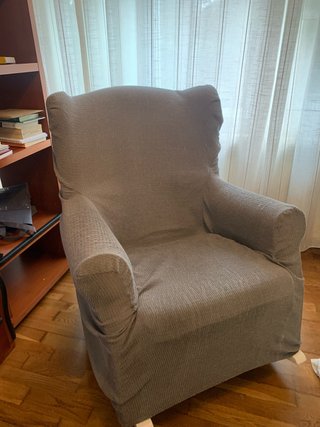 Sillón Mecedora Orejero + forro