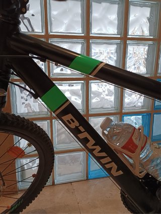 Bicicleta B'TWIN 24 Negra y Verde