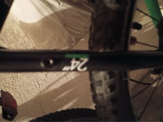 Bicicleta B'TWIN 24 Negra y Verde