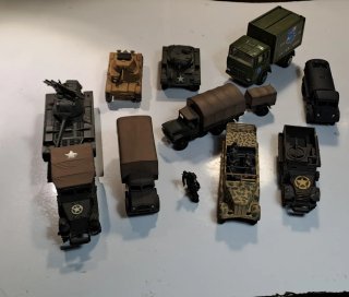 Set 12 Modellini militari BDGM austria