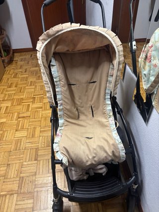 Bugaboo Bee 5 Chasis Negro algun rayon de uso