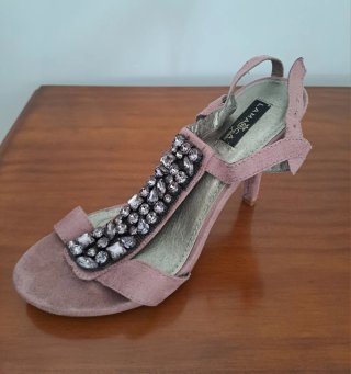 Sandalias LAMA vintage rosas con pedrería