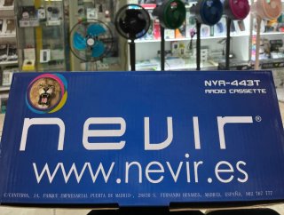 Radio Cassette Nevir Negra