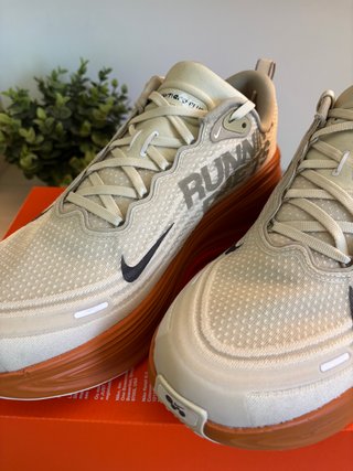 Nike Vomero Plus - "Running Poets"