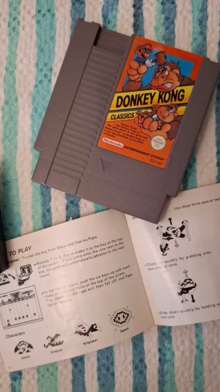 Donkey Kong Classics NES - Cartuccia e Manuale