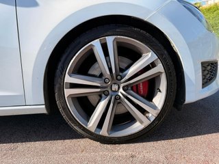 SEAT Leon Cupra ST 2.0 TSI