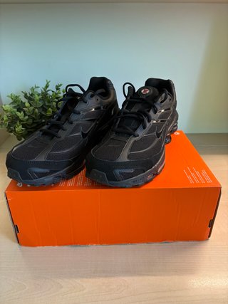 Nike Shox Rise 2 - "Black"