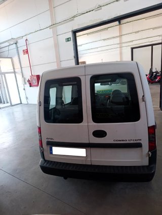 Opel Combo 2004