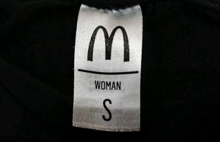 Maglietta nera con stampa hamburger McDonald's