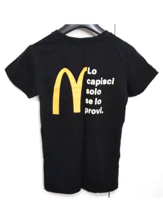 Maglietta nera con stampa hamburger McDonald's