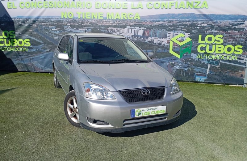 Toyota Auris 2004