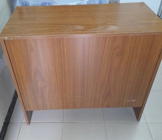 Escritorio clásico de madera