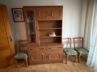 Mueble de salón madera y cristal