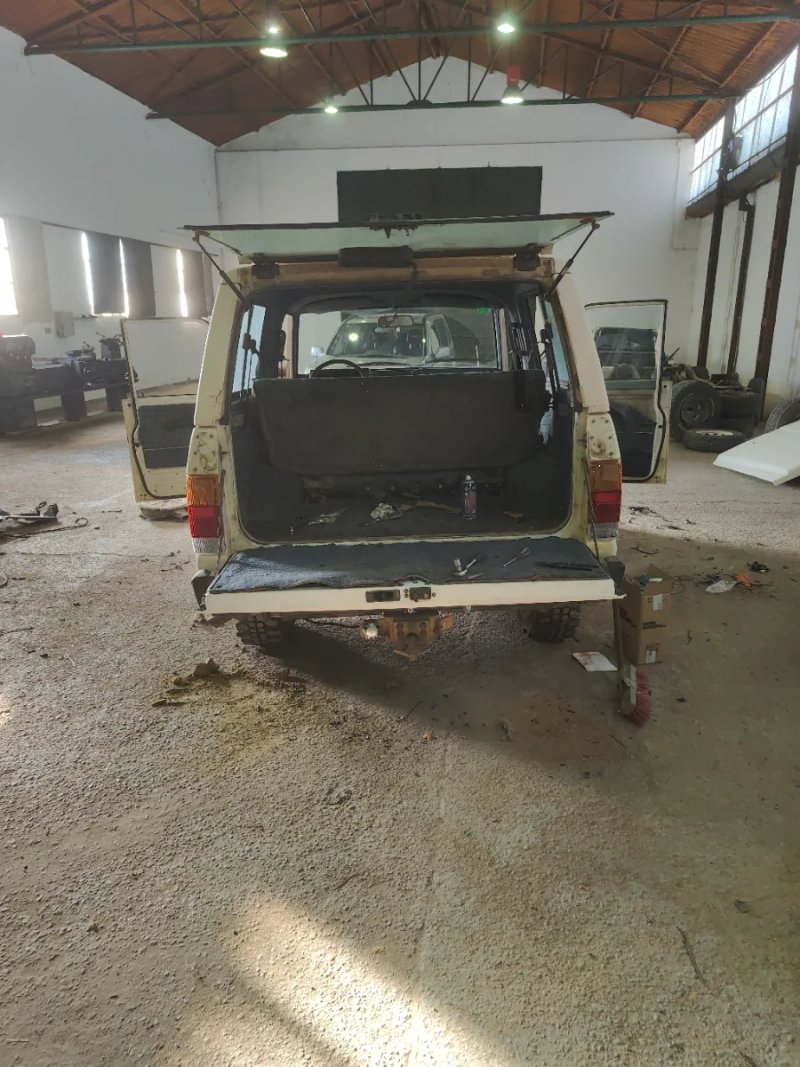 Nissan Patrol 1989 - foto 1