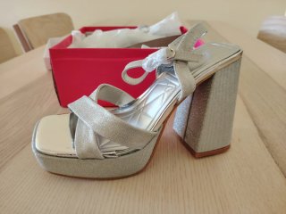 Sandalias de fiesta plateadas