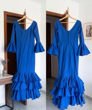 Traje Flamenca Azul Eléctrico Volantes