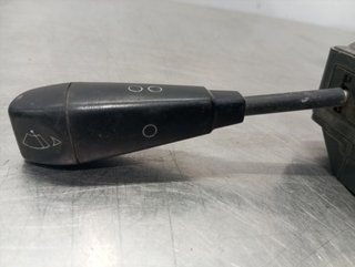 MANDO LIMPIA PEUGEOT 305